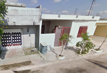 Casa en  Dinamarca, Vivienda Digna, Ciudad Apodaca, Nuevo León, México