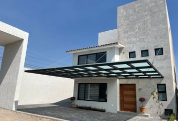 Casa en fraccionamiento en  Metepec, Estado De México, México