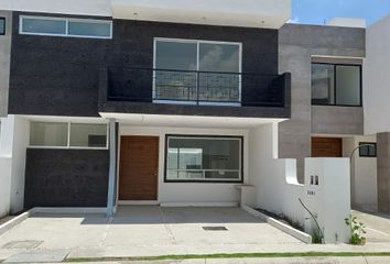 Casa en condominio en  Circuito Altos Juriquilla, Fraccionamiento Cumbres Del Lago, Querétaro, 76230, Mex
