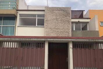 Casa en fraccionamiento en  Ciudad Satélite, Naucalpan De Juárez, Estado De México, México