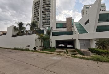 Casa en fraccionamiento en  Lomas Del Gran Jardín, Lomas Del Gran Jardin, León, Guanajuato, México