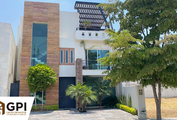 Casa en fraccionamiento en  Boulevard Punta Del Este, Residencial Punta Del Este, León, Guanajuato, México