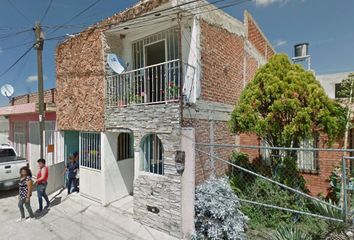 Casa en fraccionamiento en  Lomas De Las Hilamas, León