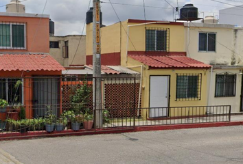 Casa en  Villa Real Los Colorines, Priv. Tlaquepaque, Campo Verde, Jiutepec, Morelos, México