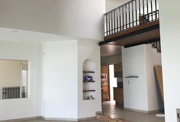 Casa en fraccionamiento en  Paseo De La Cuesta, Villas De Irapuato, Irapuato, Guanajuato, 36670, Mex