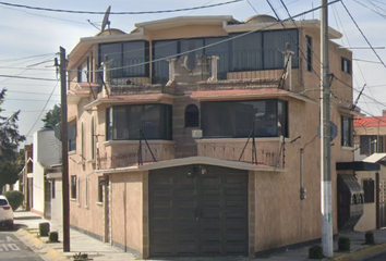 Casa en  Dora 106, Unidad Victoria, 50190 Toluca De Lerdo, Méx., México