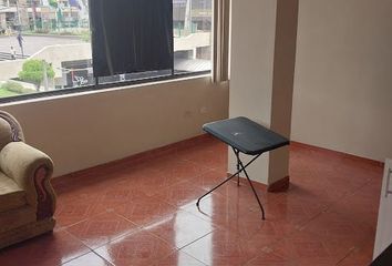 Suite en  Juan Pablo Arenas & Avenida 10 De Agosto, Quito, Ecuador