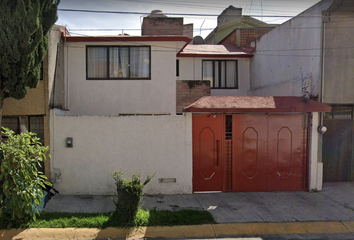 Casa en  Rebeca, Unidad Victoria, Toluca De Lerdo, Estado De México, México