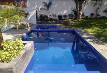 Casa en fraccionamiento en  Cluster 3. Paraíso Country Club, Paseo De Las Flores, Emiliano Zapata, Morelos, México