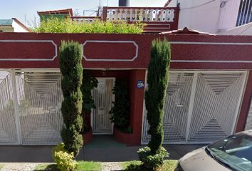 Casa en  Avenida Bosques De Asia 31, Bosques De Aragon, Ciudad Nezahualcóyotl, Estado De México, México