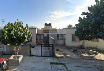 Casa en  Calle Cerro Palomas, Loma Real, Torreón, Coahuila De Zaragoza, México