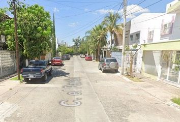 Casa en  Calle El Parián 1738, Jardines Del Country, Guadalajara, Jalisco, México