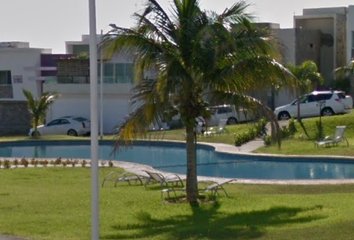 Casa en  Cto. Puerto Cisnes 2, Fraccionamiento Banus Veracruz, Veracruz De Ignacio De La Llave, México