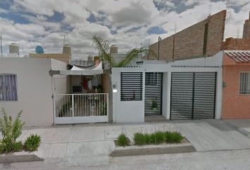 37 casas en venta en Fraccionamiento Paseos de La Providencia, San  Francisco de los Romo 