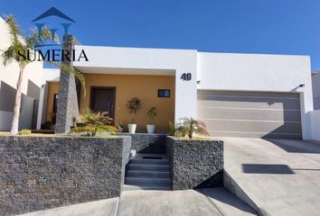 Casa en  Lomas Del Pedregal, Avenida Tomás Valles Vivar, Chihuahua, México