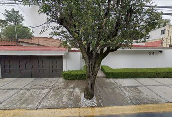 Casa en  Avenida Arboledas De La Hacienda 24, Fracc Mayorazgos De Los Gigantes, Atizapán De Zaragoza, México, 52957, Mex