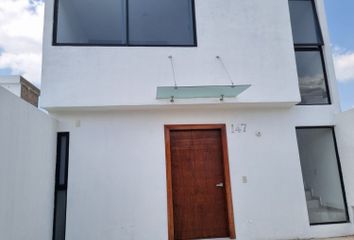Casa en condominio en  Boreales Coto 2 Residencial, Calle Talavera Poniente, Zapopan, Jalisco, México