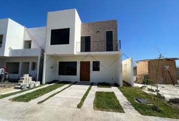 Casa en  Palma Del Rey Condominio, Palma Del Rey, Fraccionamiento Las Ceibas, Las Jarretaderas, Nayarit, México