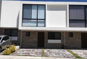 Quinta en  Colonia Residencial El Refugio, Municipio De Querétaro