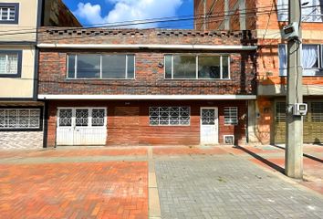 Casa en  Salón Comunal Barrio Alcala, Puente Aranda, Bogotá, Colombia