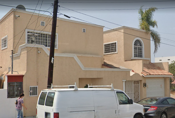 Casa en  Av. Ensenada 2391, Madero, Tijuana, Baja California, México