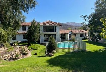 Casa en  Lo Barnechea, Provincia De Santiago