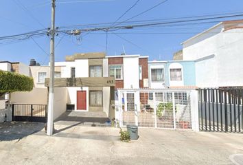 Casa en  J. Cesario De La Rosa, Villas Belenes, 45157 Zapopan, Jalisco, México