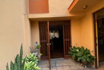 Casa en  Jr. Tinta, Lima, Perú