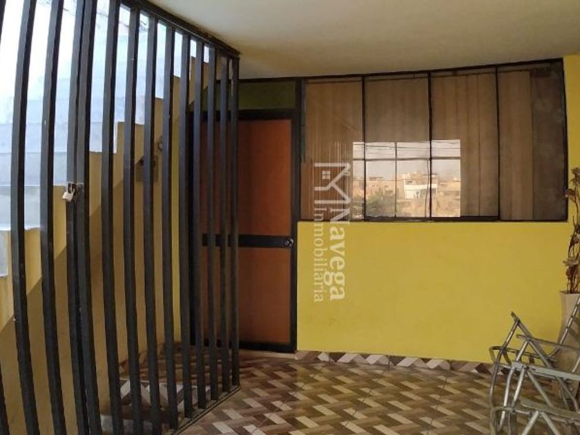 Casa en venta Ovalo Infantas, Los Olivos, Lima, Perú