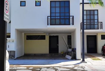Casa en fraccionamiento en  La Yesca, El Granjeno Sur, León, Guanajuato, México