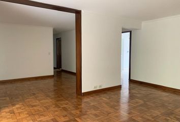 Apartamento en Florida Nueva, Medellín