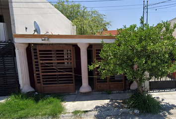 Casa en  C. Dalia, Los Candiles, 66647 Cd Apodaca, N.l., México