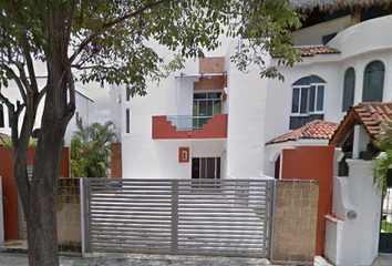 Casa en  Flamingos, Marina Vallarta, Puerto Vallarta, Jalisco, México