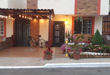 Casa en  Urbanización Belohorizonte, Via Manta - Montecristi, Manta, Ecuador