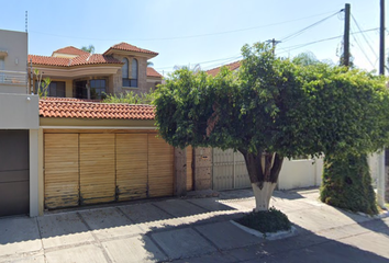 Casa en  Av Novelistas, Jardines Vallarta, 45027 Zapopan, Jal., México