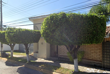 Casa en  Los Burgos, Paseo De Los Burgos, Burgos Cuernavaca, Temixco, Morelos, México