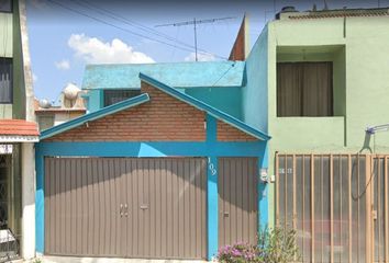 Casa en  Carlos Hank Y Los Frailes, Toluca De Lerdo, Estado De México, México