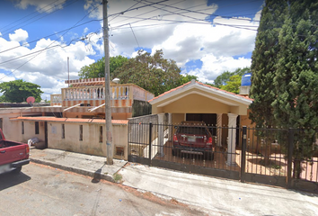 Casa en  Calle 37, Xoclán López Portillo, Mérida, Yucatán, México