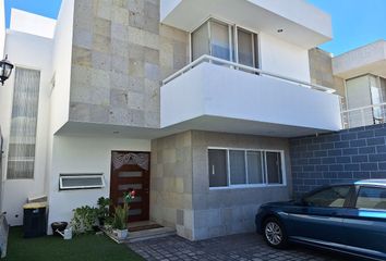 Casa en  Avenida Santa Rosa, Fraccionamiento Juriquilla Santa Fe, Querétaro, 76230, Mex
