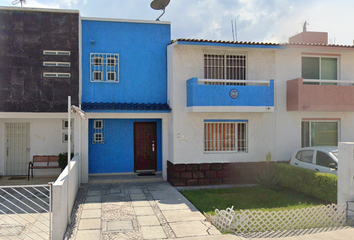 Casa en fraccionamiento en  Santuarios Del Cerrito, Corregidora, Querétaro