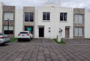 Casa en condominio en  Villas La Magdalena Ii, Calle Ignacio Allende Mz 005, Magdalena, San Mateo Atenco, Estado De México, México