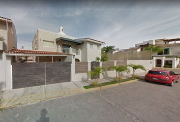Casa en  C. España, Díaz Ordaz, Puerto Vallarta, Jalisco, México