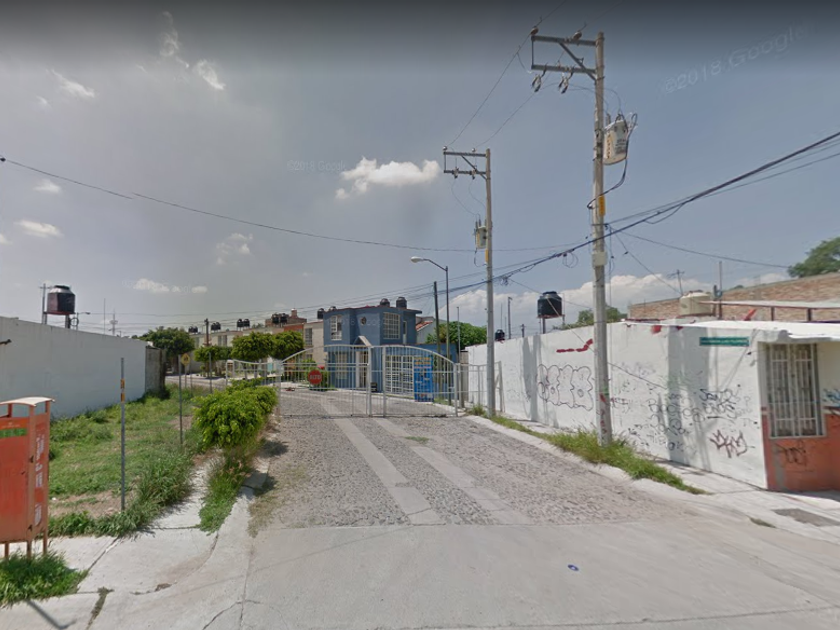 venta Casa en Ejido Lo de Juárez, Irapuato, Guanajuato (MAG6588)- icasas.mx