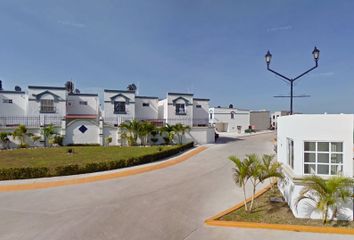 Casa en fraccionamiento en  Santa Catalina 97, Residencial Mediterráneo, Residencial San Miguel, Ciudad Del Carmen, Campeche, México