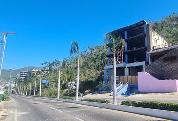 Edificio en  Escénica, Guitarron, Acapulco, Guerrero, México