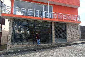 Casa en  Plaza Eloy Alfaro, 6, Salcedo, Ecuador