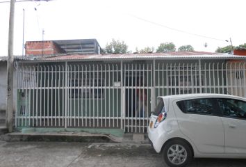 Casa en  Calle 80d #2-44, Neiva, Huila, Colombia