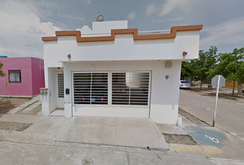Casa en  Océano Atlántico 12219, Puerta Del Sol, 82134 Mazatlán, Sin., México