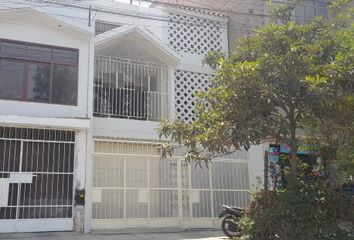 Casa en  Avenida Canta Callao 800-848, Cuadra 8, Ur. Prolima Iv Etapa, Los Olivos, Lima, 15307, Per