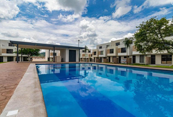 Casa en condominio en  Condominio Las Colinas De Santa Fé, Cerrada Del Castillo, Fraccionamiento De Santa Fé, Santa Fe, Morelos, México